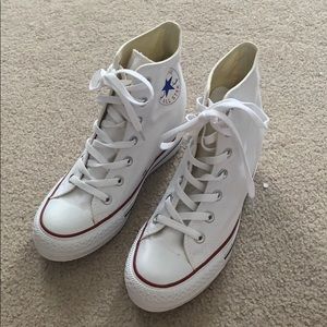 Rare find converse women’s sneaker wedges size 7